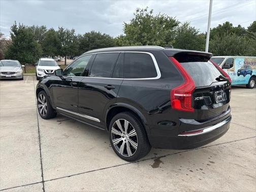 2024 Volvo XC90 B6 Plus Bright Theme