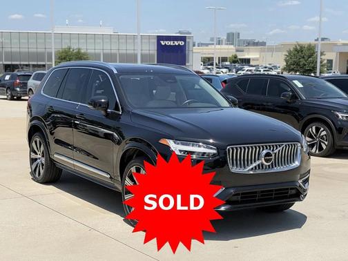 2024 Volvo XC90 B6 Plus Bright Theme