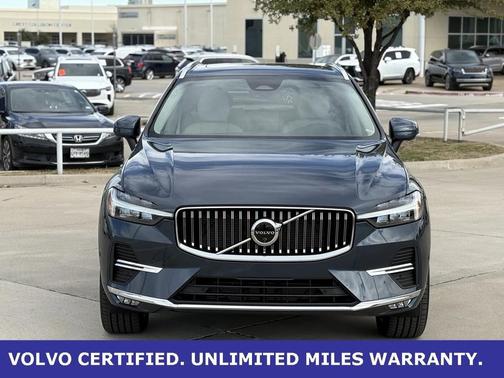 2023 Volvo XC60 B5 Plus Bright Theme