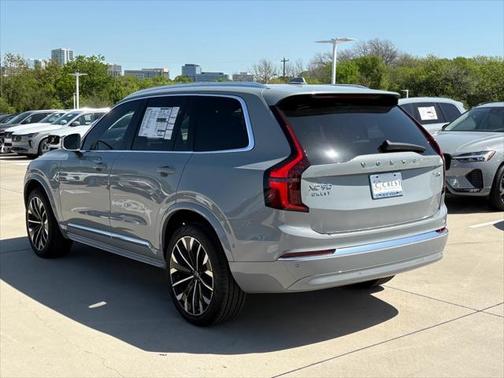 2025 Volvo XC90 Plug-In Hybrid T8 (2025.5) Plus 7-Seater