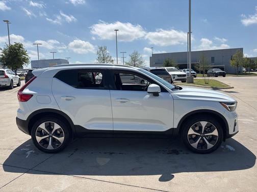 White 2025 Volvo XC40 B5 Plus Bright Theme