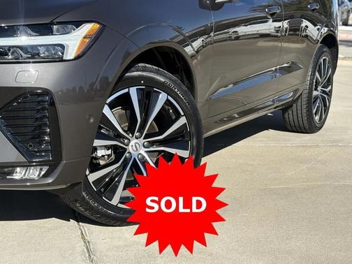 2025 Volvo XC60 B5 Plus