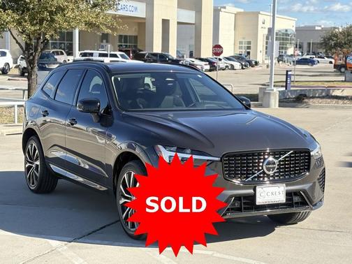 2025 Volvo XC60 B5 Plus