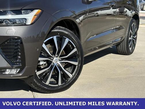 2025 Volvo XC60 B5 Plus