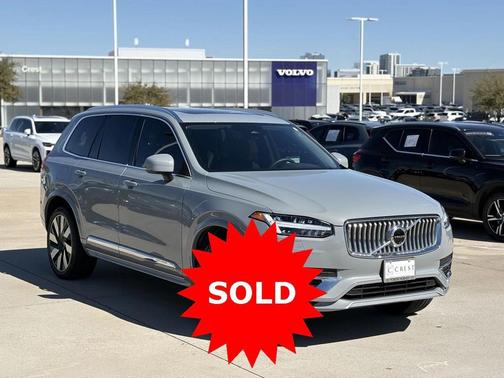 2024 Volvo XC90 Recharge Plug-In Hybrid T8 Plus Bright Theme 7 Passenger