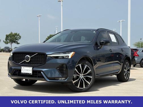 Denim Blue Metallic 2024 Volvo XC60 B5 Plus Dark Theme