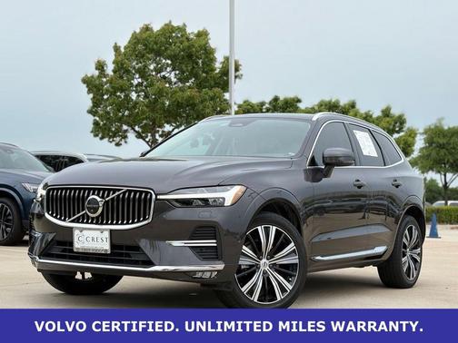 Platinum Gray Metallic 2023 Volvo XC60 B5 Ultimate Bright Theme