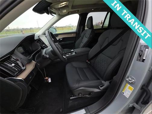 2025 Volvo XC90 B6 Plus 7-Seater