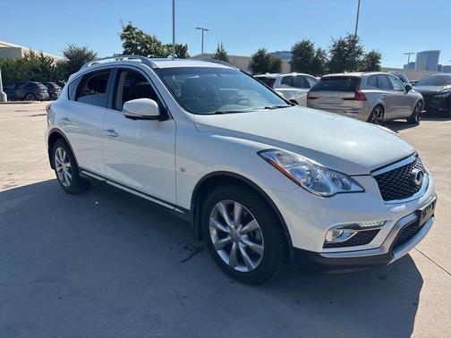 2017 INFINITI QX50 Base