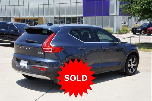 2022 Volvo XC40 T5 Inscription