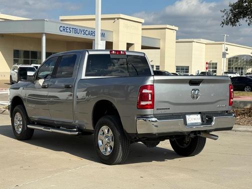 2024 RAM 2500 Big Horn Safety Group Level 2 Equipment