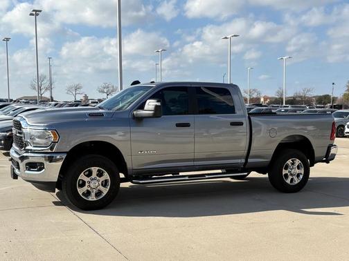 2024 RAM 2500 Big Horn Safety Group Level 2 Equipment