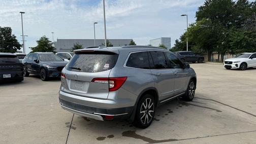 Silver 2019 Honda Pilot Touring 8-Passenger