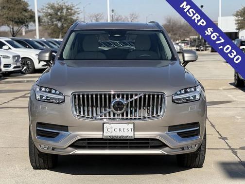 2024 Volvo XC90 B6 Plus Bright Theme