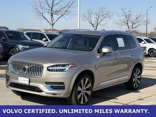 2024 Volvo XC90 B6 Plus Bright Theme