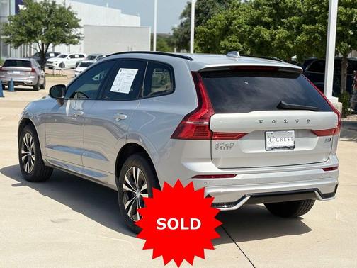 Silver Dawn Metallic 2025 Volvo XC60 B5 AWD