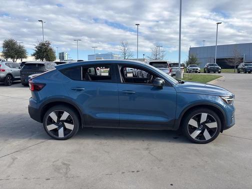 2023 Volvo C40 Recharge Pure Electric Ultimate