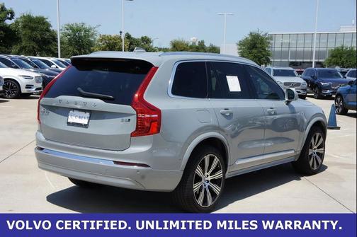2025 Volvo XC90 B6 Plus 6-Seater