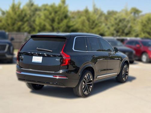 Onyx Black 2027 Volvo XC90 B6 Plus 6-Seater