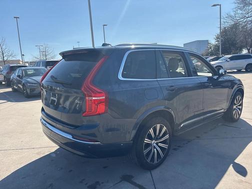 2023 Volvo XC90 B6 Plus 7-Seater