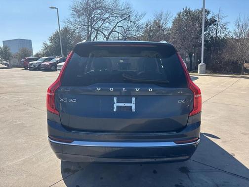 2023 Volvo XC90 B6 Plus 7-Seater