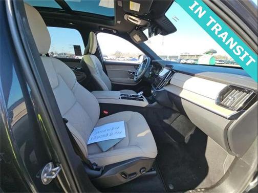 2025 Volvo XC90 B6 Plus 7-Seater
