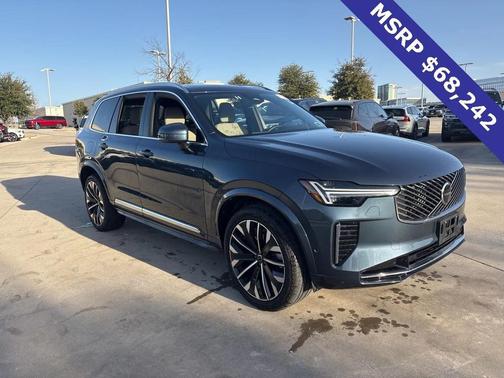 2025 Volvo XC90 B6 Plus 7-Seater