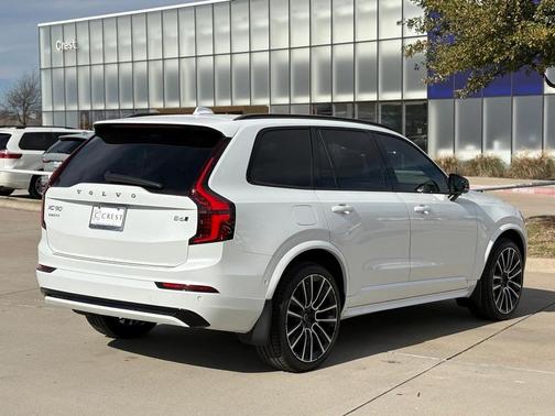 2026 Volvo XC90 B6 Ultra 6-Seater
