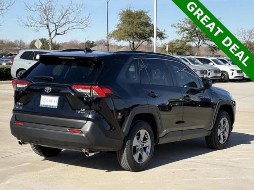 2025 Toyota RAV4 Hybrid LE