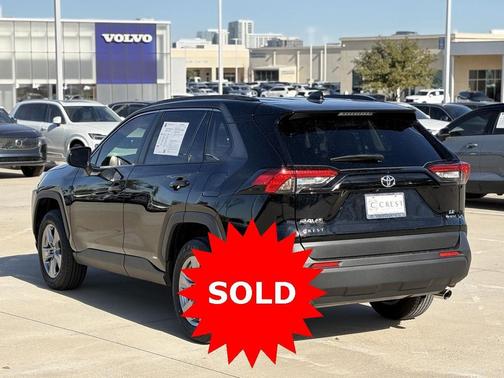 2025 Toyota RAV4 Hybrid LE