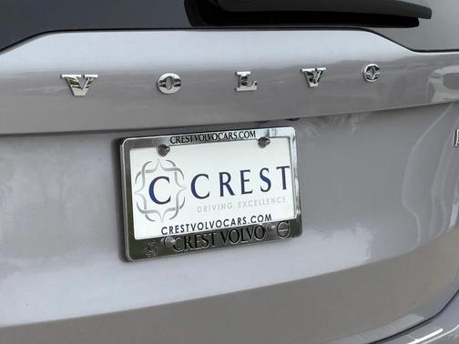 2026 Volvo XC90 B6 Core