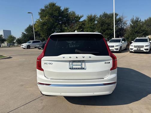 2023 Volvo XC90 B6 Plus 7-Seater