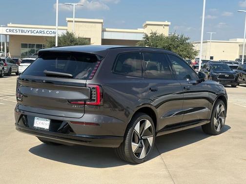 2025 Volvo EX90 Twin Motor Plus 7-Seater