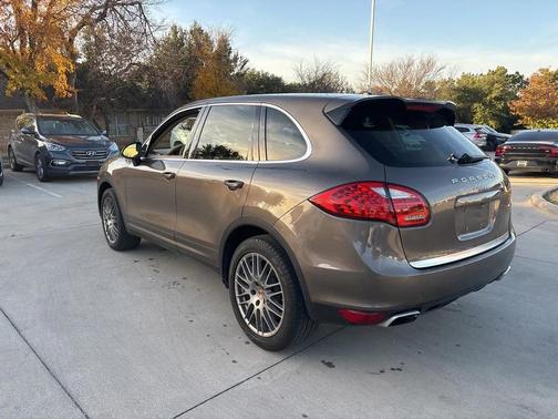 2014 Porsche Cayenne Cayenne