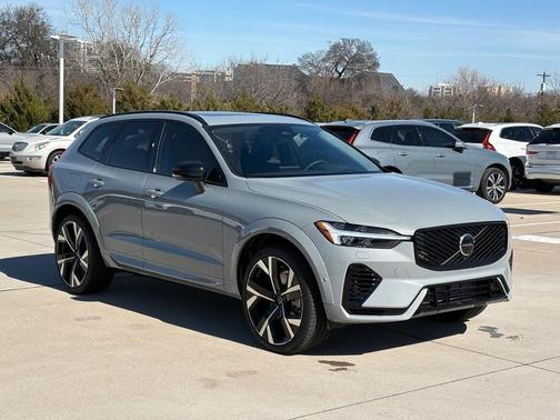 2026 Volvo XC60 Plug-In Hybrid T8 Ultra