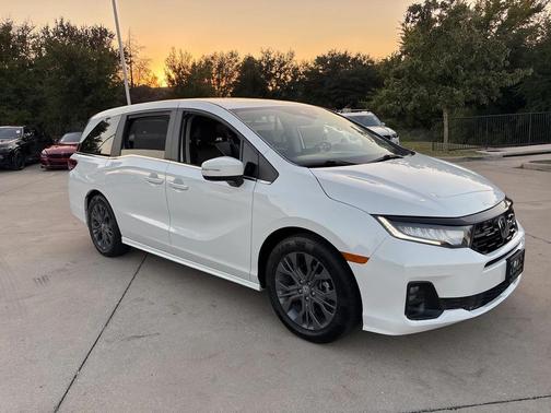 2025 Honda Odyssey Touring