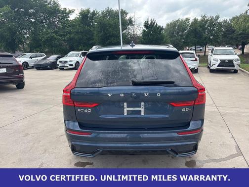 Denim Blue Metallic 2025 Volvo XC60 B5 AWD