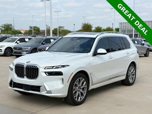 Mineral White Metallic 2025 BMW X7 xDrive40i