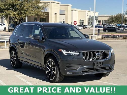 2021 Volvo XC90 T6 Momentum