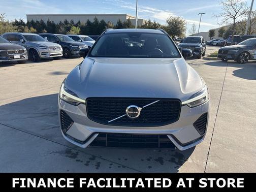 Silver Dawn Metallic 2023 Volvo XC60 B5 Ultimate Dark Theme