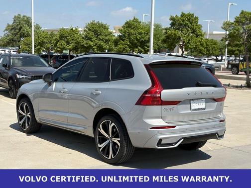 Silver Dawn Metallic 2023 Volvo XC60 B5 Ultimate Dark Theme