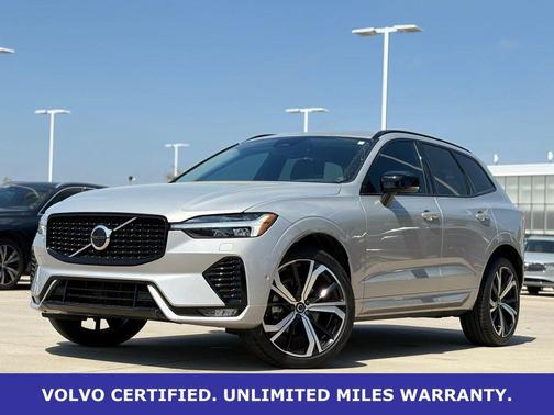 Silver Dawn Metallic 2023 Volvo XC60 B5 Ultimate Dark Theme