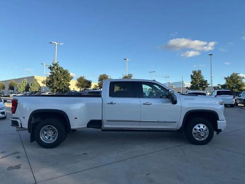2024 Chevrolet Silverado 3500 High Country