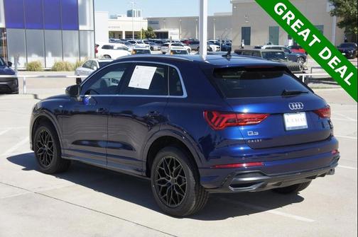 2022 Audi Q3 45 S line Premium Plus