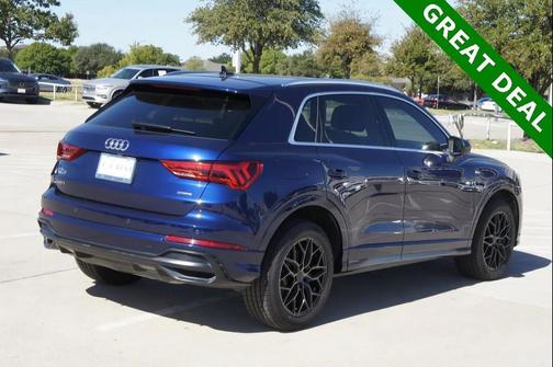 2022 Audi Q3 45 S line Premium Plus