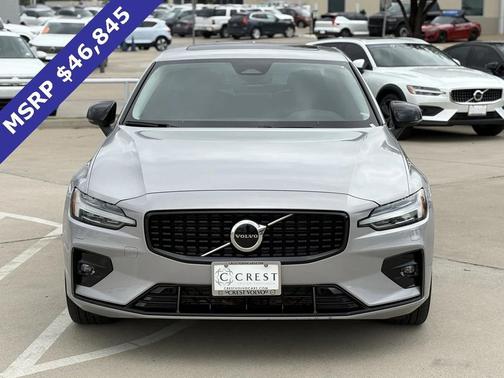 2025 Volvo S60 B5 AWD