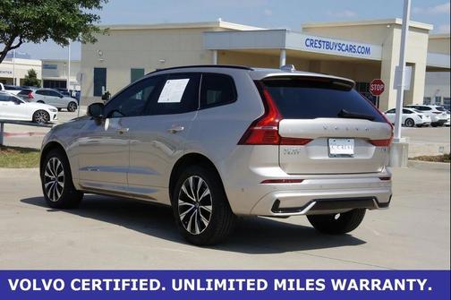 2025 Volvo XC60 B5 Plus