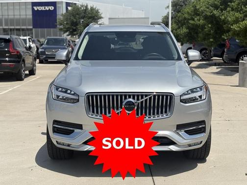 2022 Volvo XC90 T6 Inscription