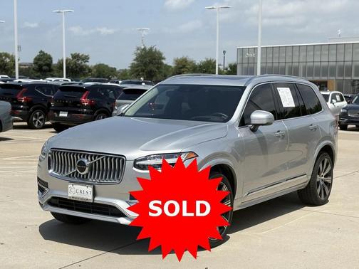 2022 Volvo XC90 T6 Inscription