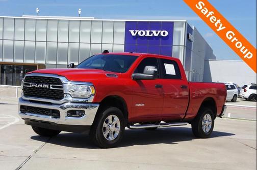 2024 RAM 2500 Big Horn Safety Group 4WD Level 2 Equipment
